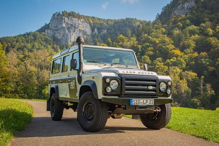 Land Rover Defender 160.000 km 34.000 € Beuron-Neidingen 88631