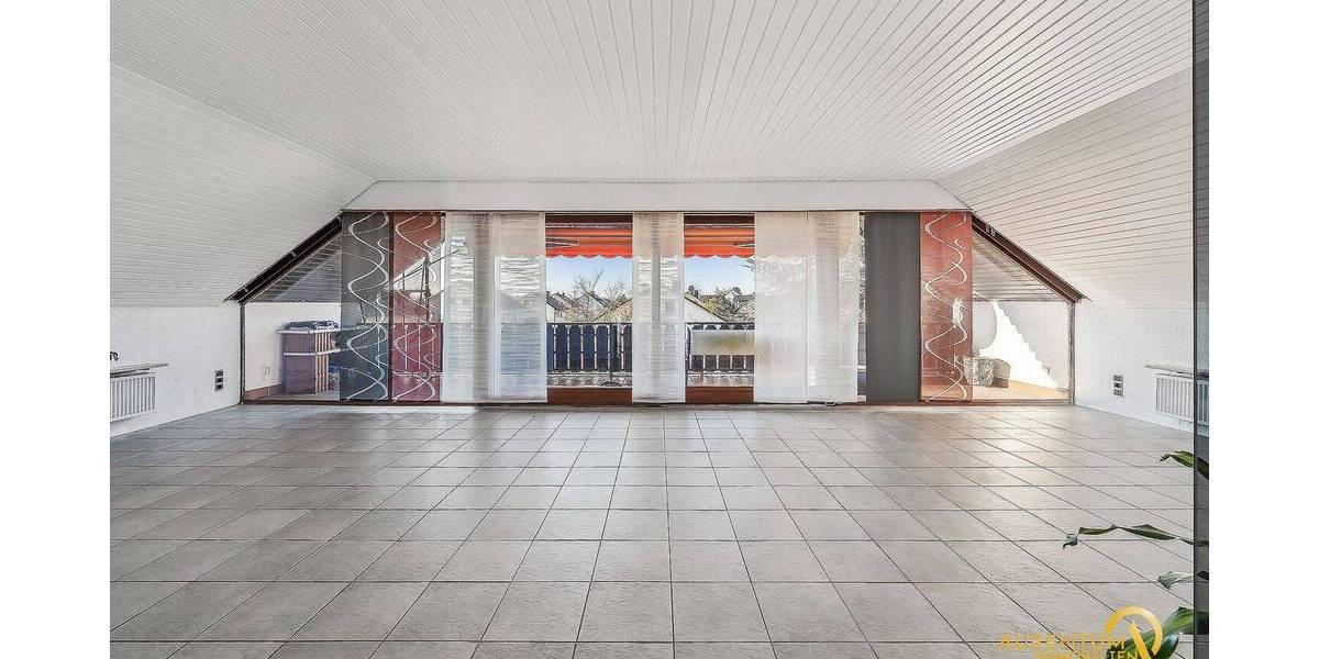 Etagenwohnung Adelsdorf - 6 Zimmer, 128 m&sup2;, 360.000&euro; | Angebot:26189768