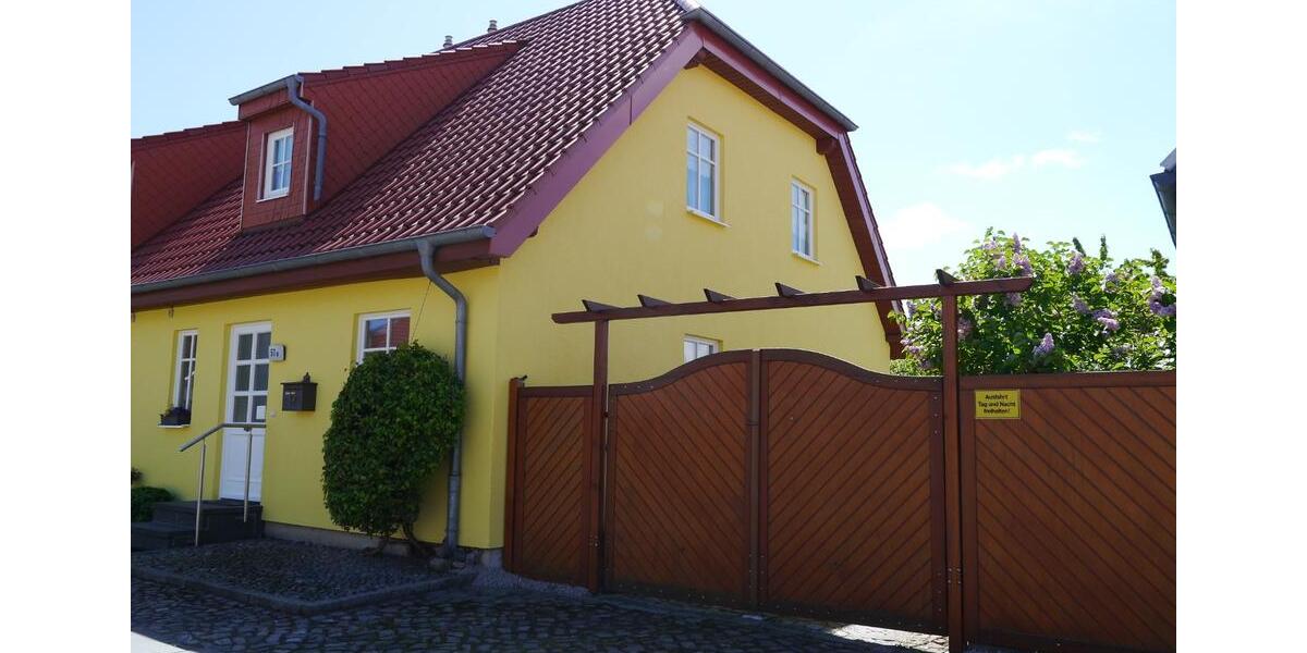 Doppelhaushälfte Sagard - 4 Zimmer, 113 m&sup2;, 329.000&euro; | Angebot:26633844