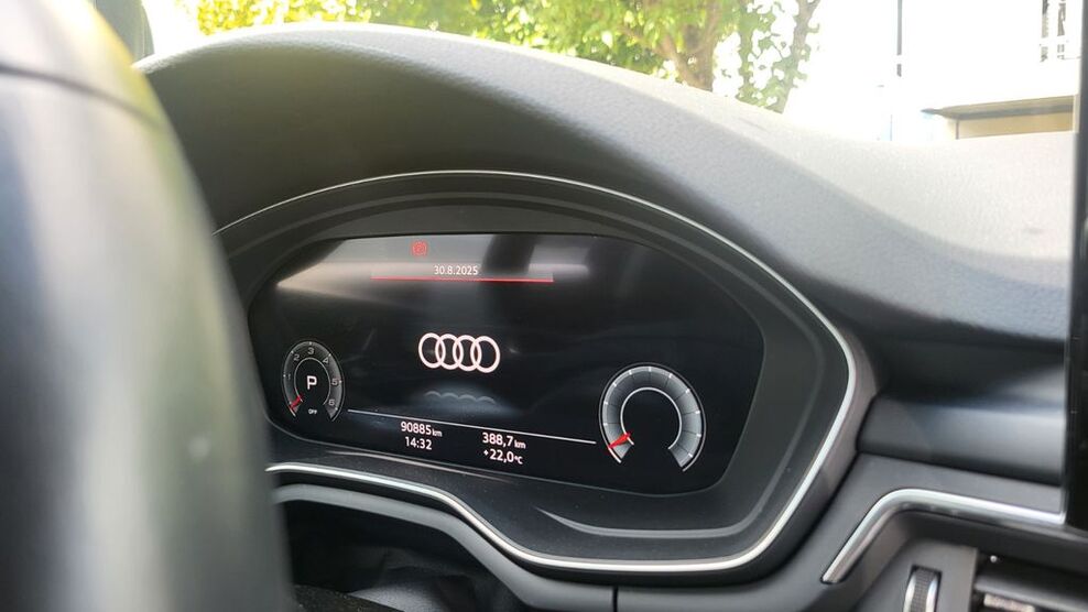 Audi A4 92.000 km 22.450 € Remseck 71686