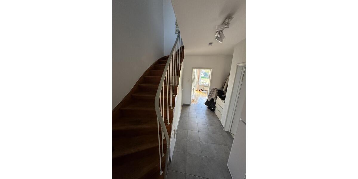 Reihenhaus Anzing - 4 Zimmer, 100 m&sup2;, 1.600&euro; | Angebot:26357113
