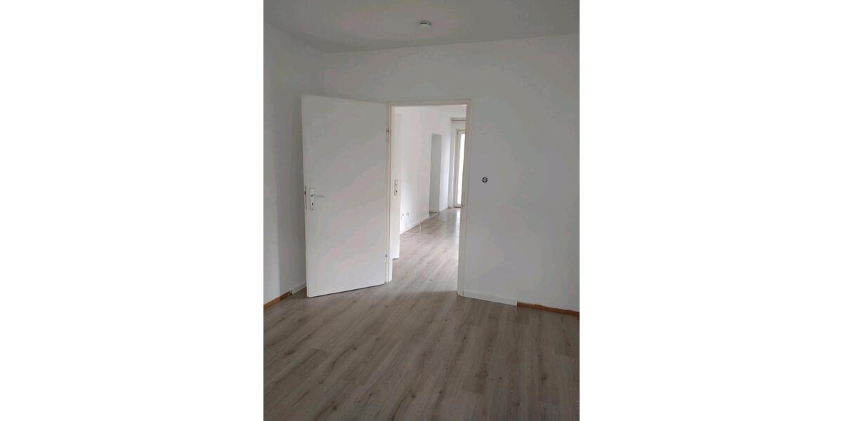 Etagenwohnung Ergolding - 4 Zimmer, 80 m&sup2;, 339.000&euro; | Angebot:26876937