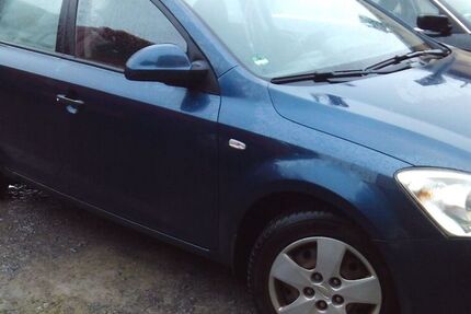 Kia Andere