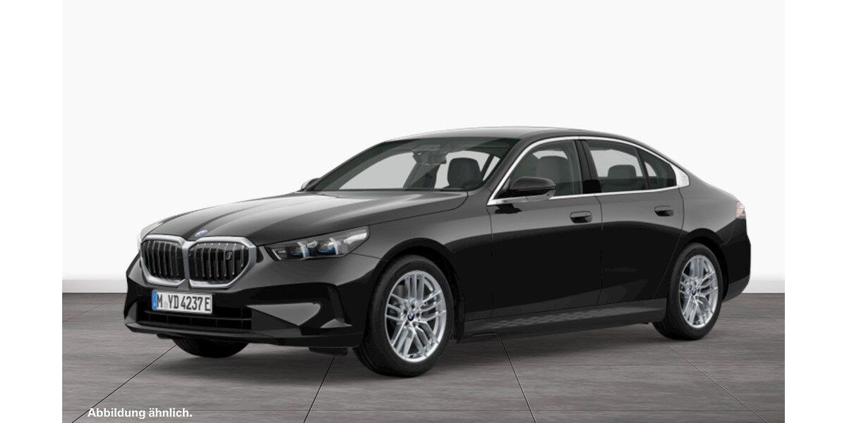 BMW i5 32.646 km 46.990 &euro; Bad Tölz 83646