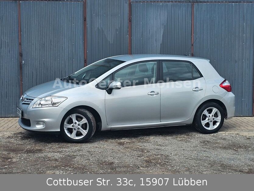 Toyota Auris 90.026 km 7.980 € Lübben 15907