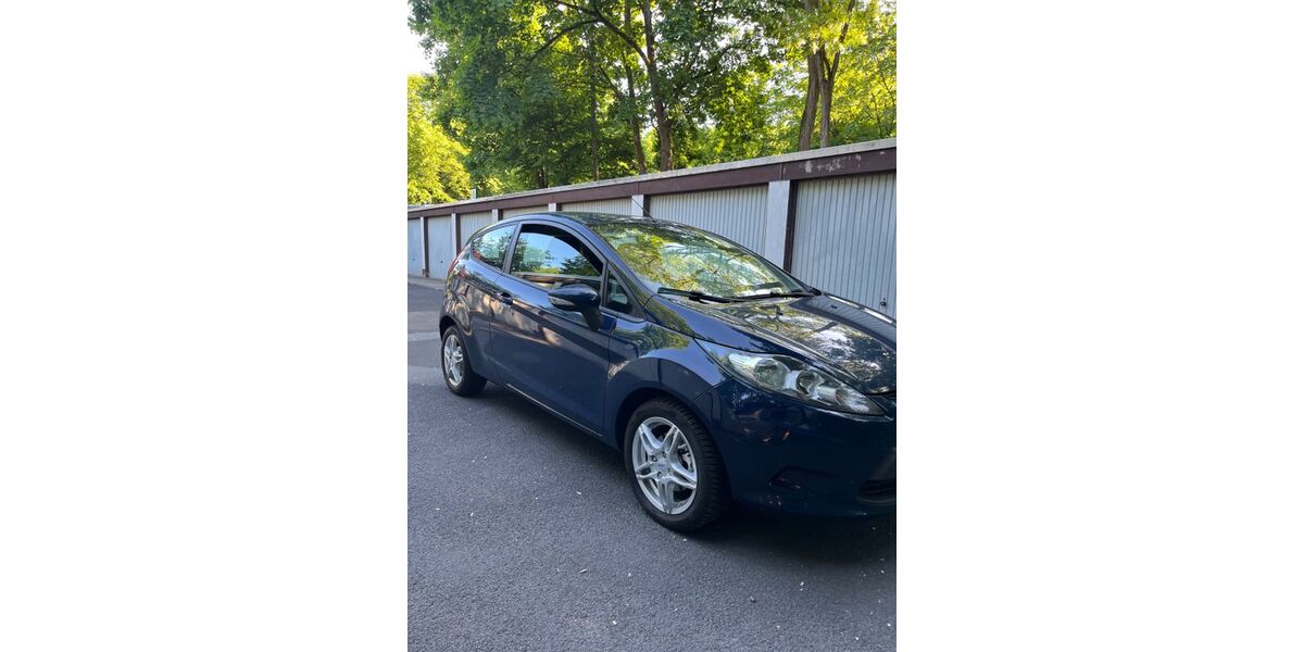 Ford Fiesta 157.200 km 3.500 &euro; Wiesbaden 65197