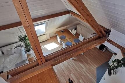 Dachgeschosswohnung zimmer