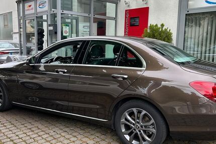 Mercedes-Benz C 250 129.700 km 22.800 € Fürstenfeldbruck (Kreisstadt MÜNCHEN) 82256