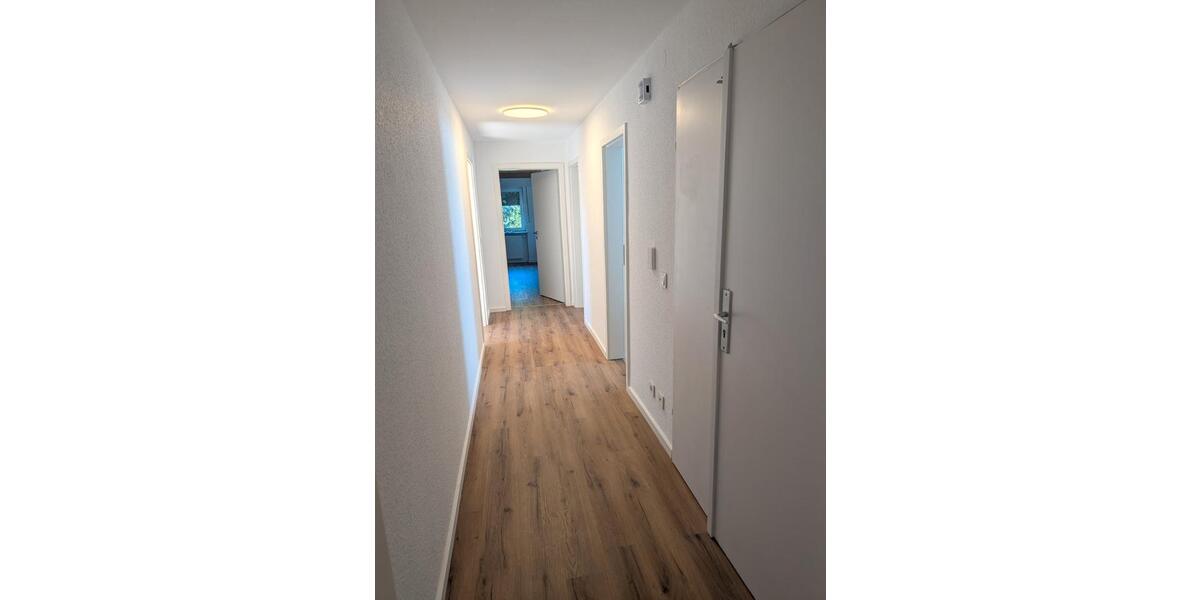 Dachgeschoßwohnung Karlsruhe Wettersbach - 5 Zimmer, 113 m&sup2;, 1.350&euro; | Angebot:26414163