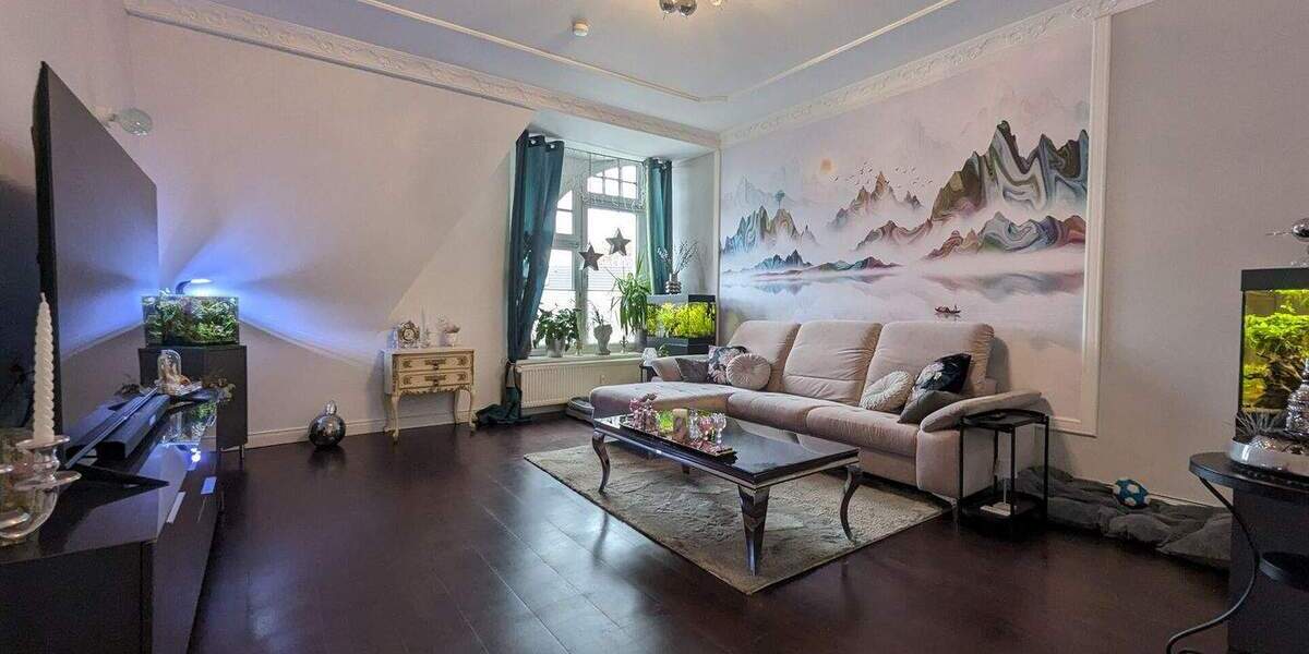 Etagenwohnung Duisburg Mittelmeiderich - 5 Zimmer, 132 m&sup2;, 219.000&euro; | Angebot:23967613