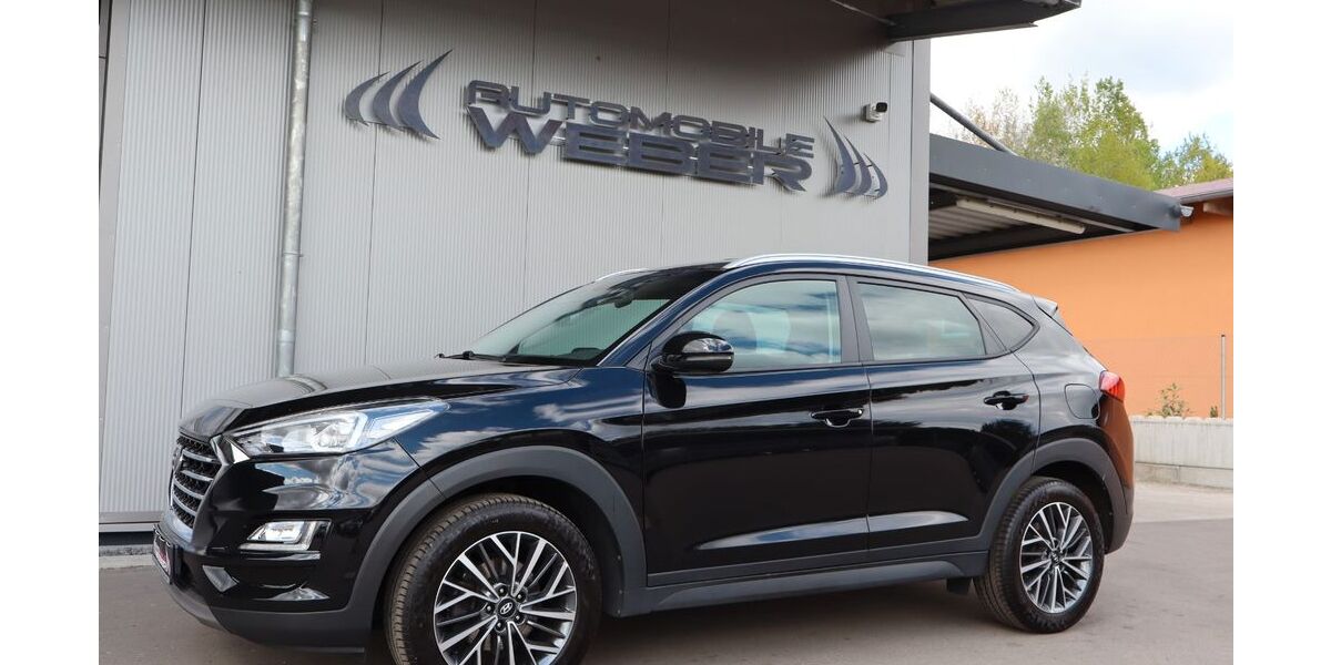 Hyundai TUCSON 82.000 km 19.495 &euro; Roding / Mitterkreith 93426