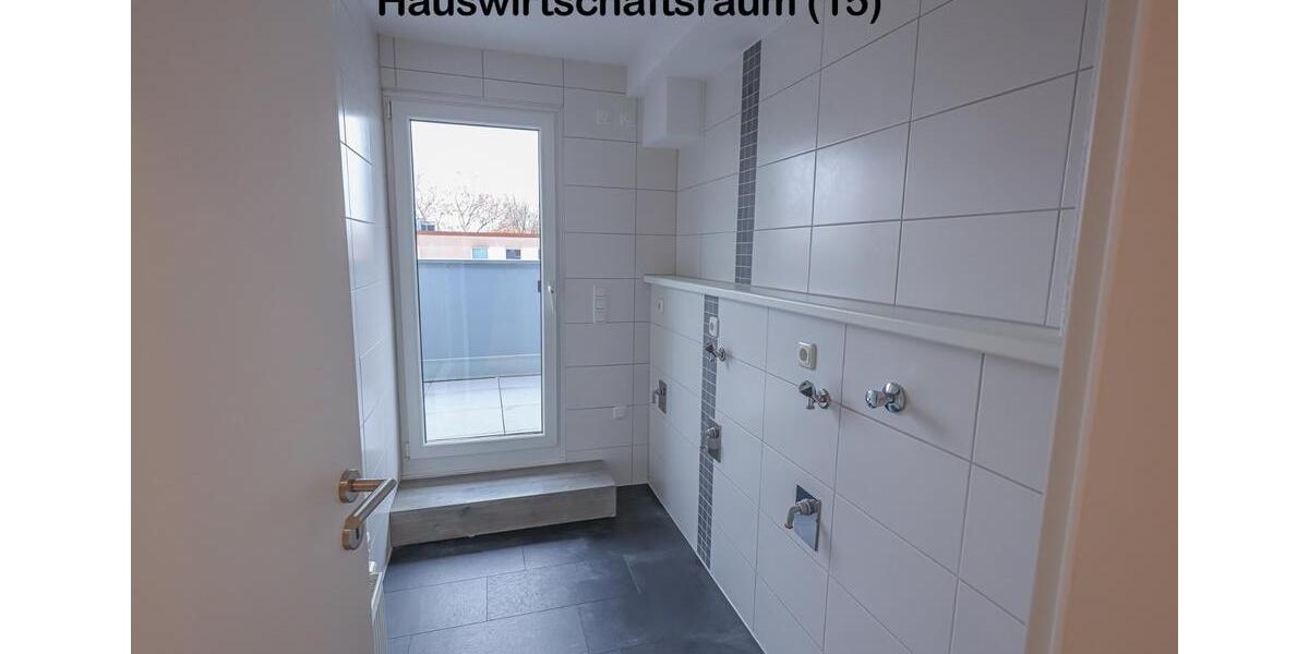 Dachgeschoßwohnung Essen Stadtbezirk IV - 5 Zimmer, 125 m&sup2;, 1.480&euro; | Angebot:24695130