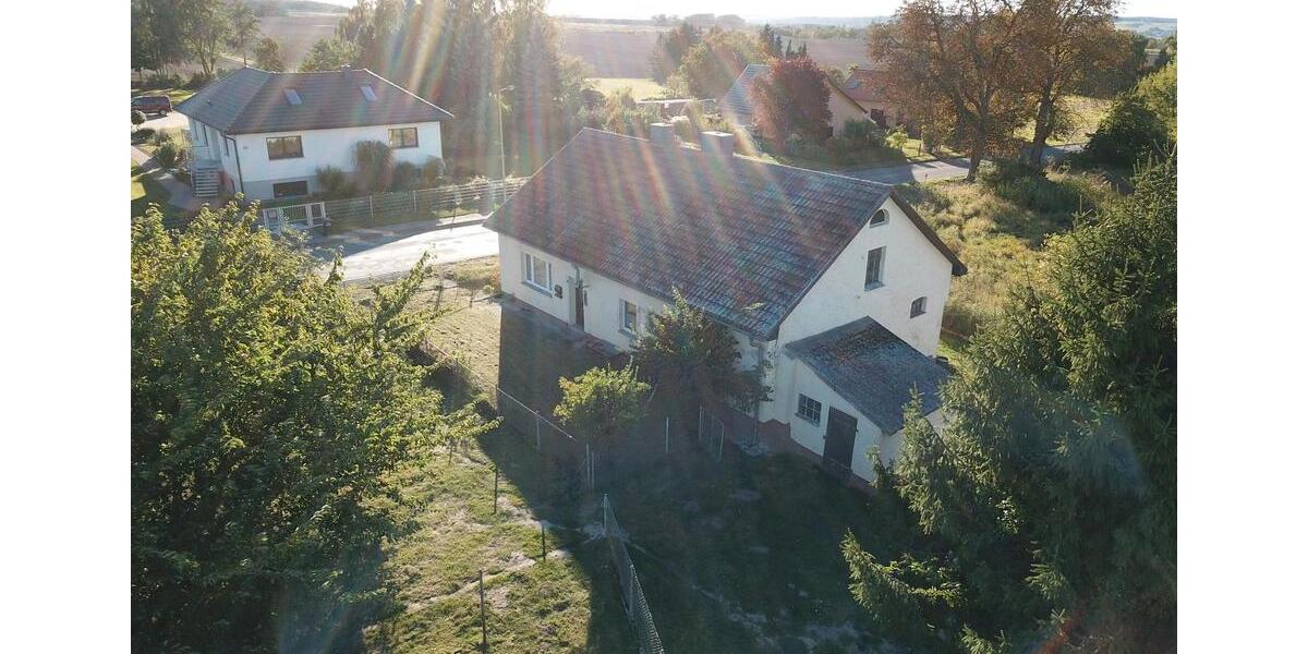 Einfamilienhaus Malchin - 3 Zimmer, 90 m&sup2;, 100.000&euro; | Angebot:26263053