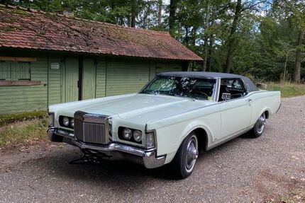 Lincoln Continental