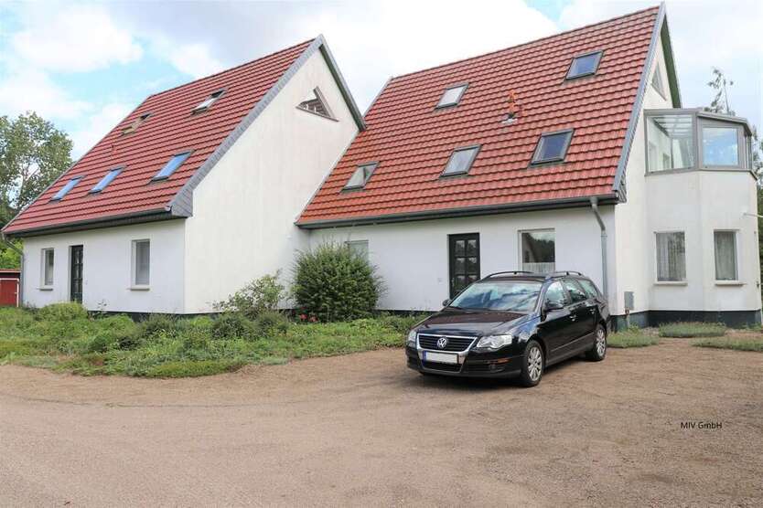Haus zum Kaufen in Ganzlin 439.000 € 320 m²