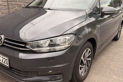 VW Touran 290.852 km 10.000 &euro; Trier 54290