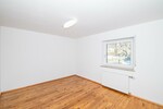 Wohnen auf einem großem Grundstück – Ein Zuhause zum Wohlfühlen - Einfamilienhaus Bruck in der Oberpfalz | Angebot:27092148