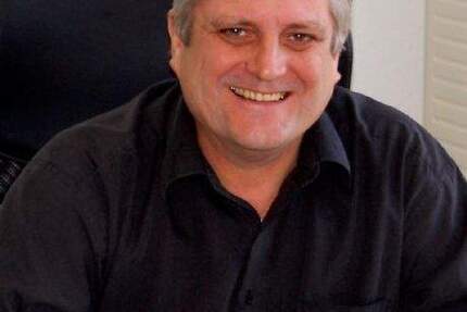 Reihenmittelhaus mit kleinem Garten & Garage Mieterprovisionsfrei!! 5 zimmer