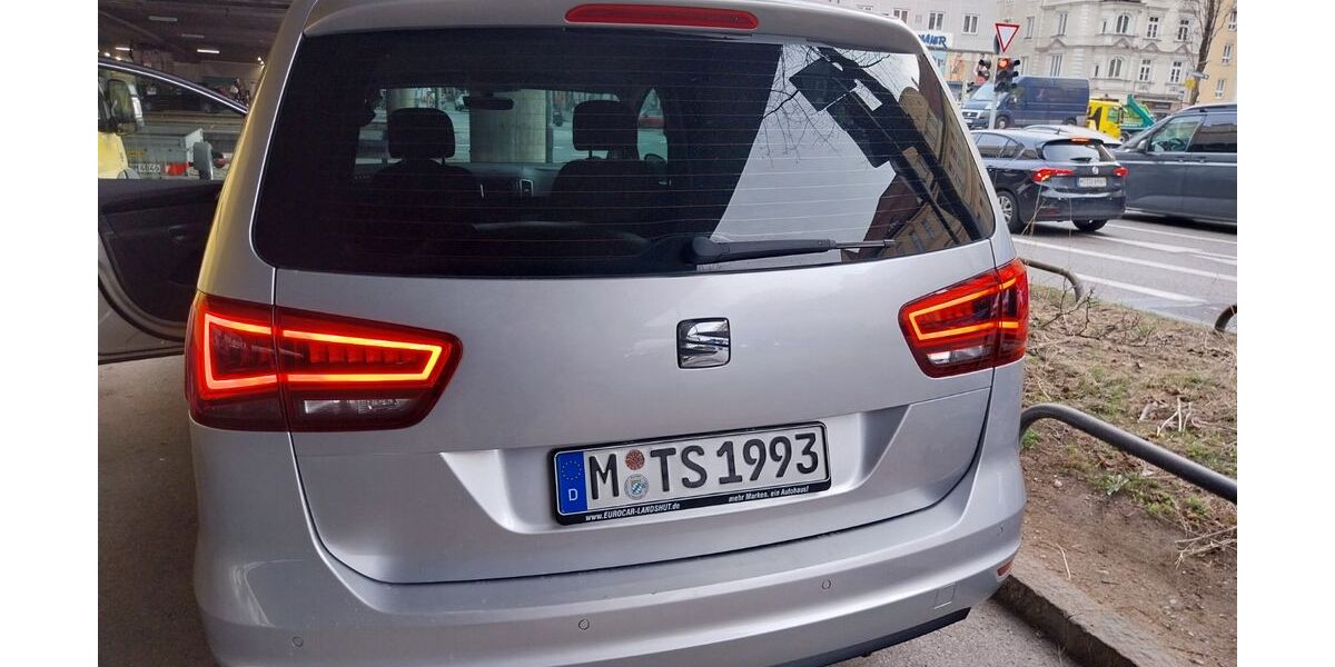 Seat Alhambra 124.024 km 16.100 &euro; München 80339