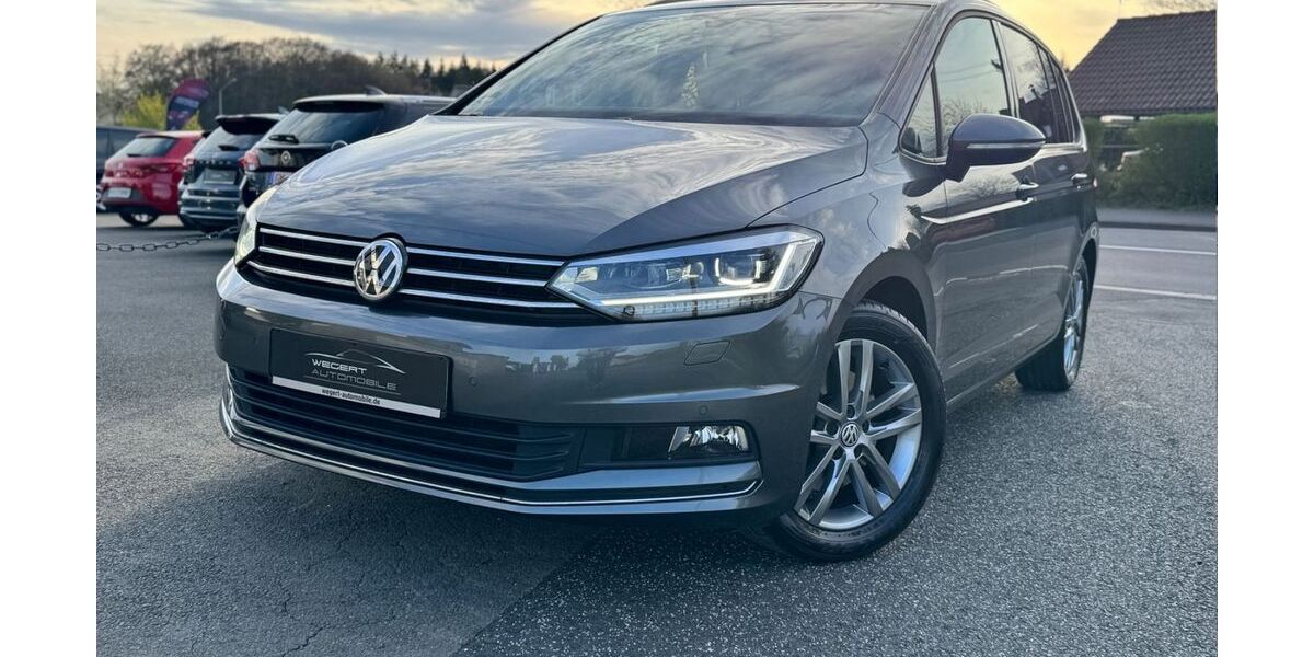 VW Touran 130.000 km 15.997 &euro; Waldbröl 51545