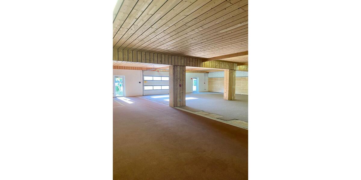 Gewerbeobjekt Kösching - 1.800&euro; | Angebot:25451929