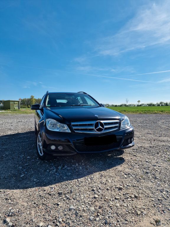Mercedes-Benz C 180 162.020 km 8.800 € Ense 59469