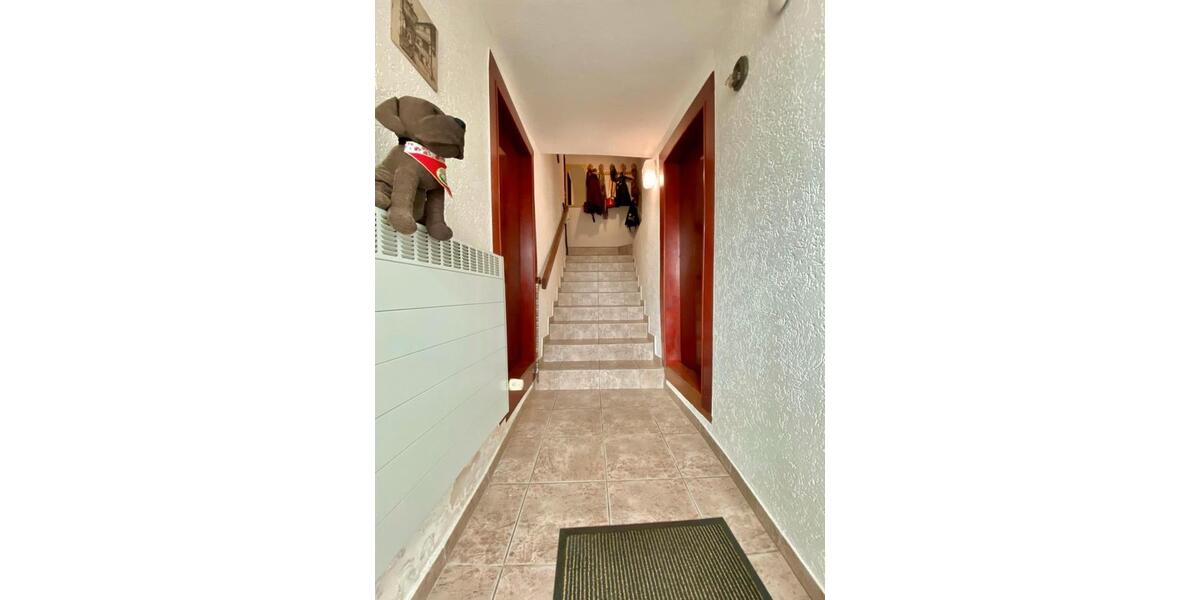 Einfamilienhaus Blankenheim - 5 Zimmer, 100 m&sup2;, 99.999&euro; | Angebot:27143640