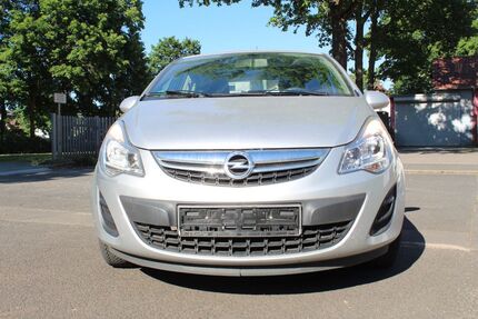 Opel Corsa 108.000 km 1.990 &euro; Schwebheim 97525