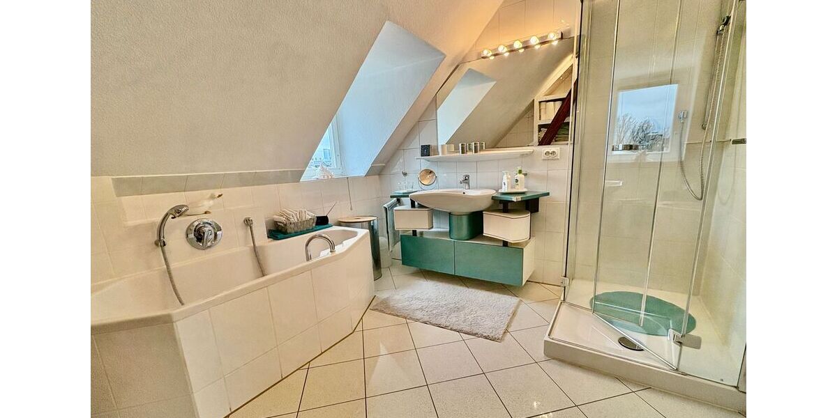 Luxuriöse 3-Zimmer Penthouse Wohnung in Westend - Einfamilienhaus Frankfurt am Main Westend Süd | Angebot:26675008