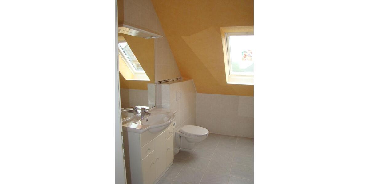 Dachgeschoßwohnung Büsum - 4 Zimmer, 80 m&sup2;, 750&euro; | Angebot:25419614