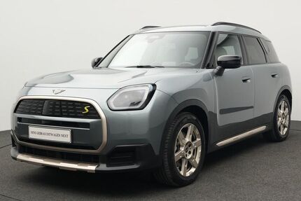 Mini Countryman SE (Cooper) 24.279 km 39.395 &euro; 
