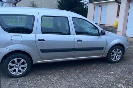 Dacia Logan 153.000 km 1.500 &euro; Landscheid 54526