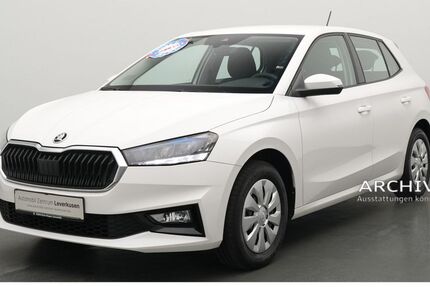 Skoda Fabia 33.285 km 14.988 &euro; Leverkusen 51379