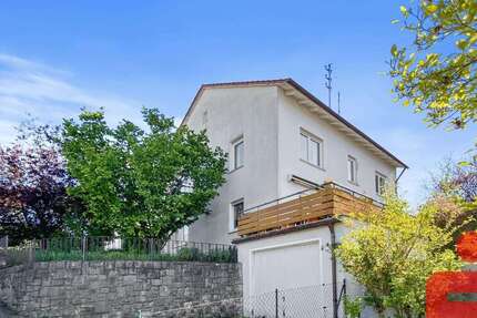 Haus Ochsenfurt - 7 Zimmer, 160 m&sup2;, 334.000&euro; | Angebot:27121815