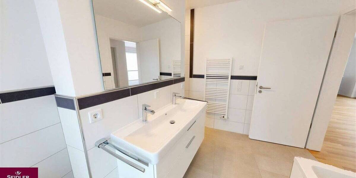 Etagenwohnung Kehl - 4 Zimmer, 119 m&sup2;, 475.500&euro; | Angebot:26786723