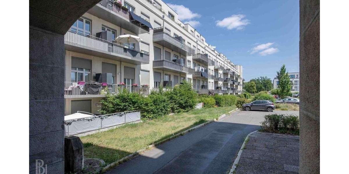 Garagen / Stellplätze Berlin Lichterfelde - 25.000&euro; | Angebot:25739951