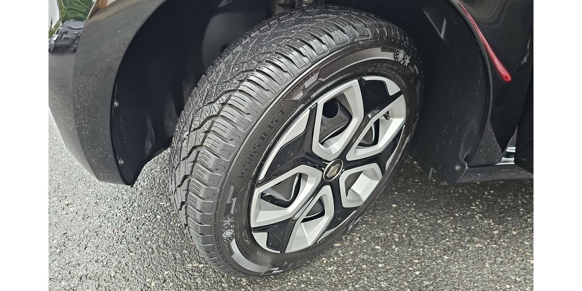 Renault Twingo Equilibre , Touchscreen, Klimaautom. 36.383 km 13.450 € Schwalbach/Taunus 65824