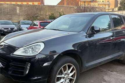 Porsche Cayenne 282.000 km 4.700 &euro; Hilden 40721