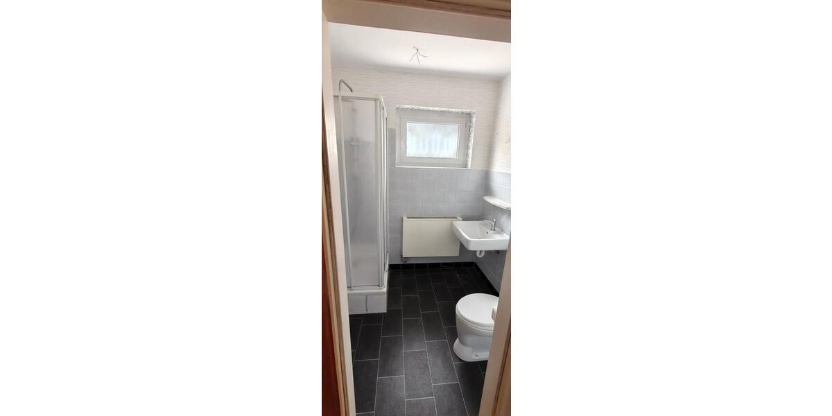 Etagenwohnung Braunschweig Timmerlah-Geitelde-Stiddien - 4 Zimmer, 105 m&sup2;, 180.000&euro; | Angebot:26987198