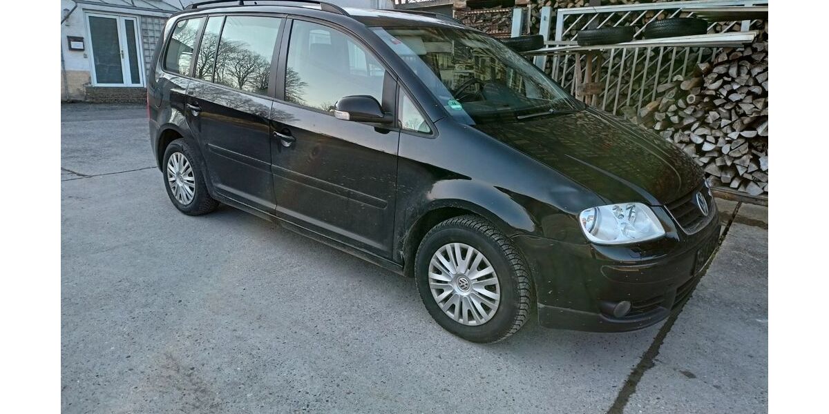 VW Touran 285.200 km 2.250 &euro; Möckmühl 74219