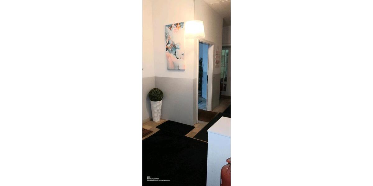 Etagenwohnung Dahn - 1 Zimmer, 33 m&sup2;, 300&euro; | Angebot:26399643