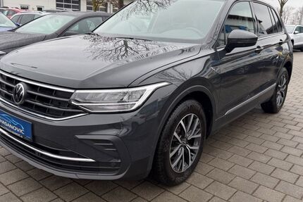 VW Tiguan 147.000 km 23.900 &euro; Dachau (bei München) 85221