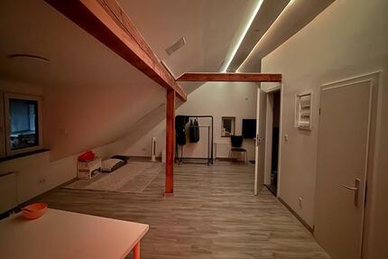 Exclusive Wohnung im Dachgeschoss im Loftstil zimmer