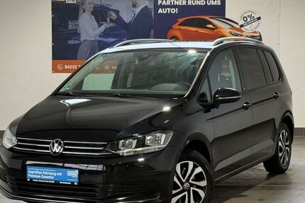 VW Touran 69.000 km 26.999 &euro; Ganderkesee 27777