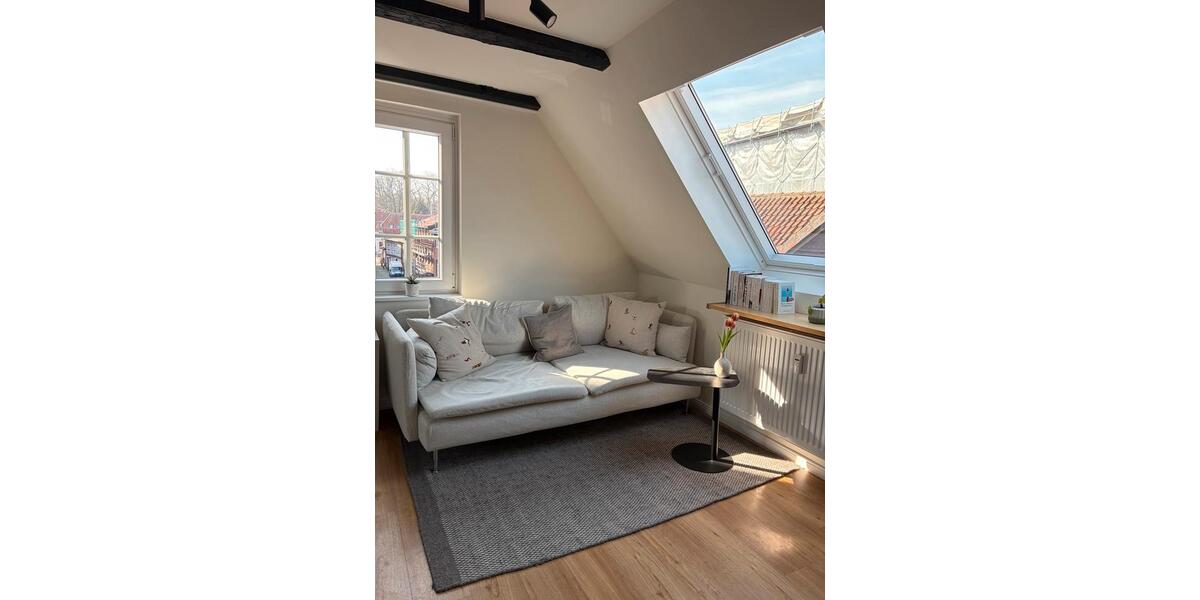 Dachgeschoßwohnung Lüneburg - 1 Zimmer, 35 m&sup2;, 710&euro; | Angebot:26593224