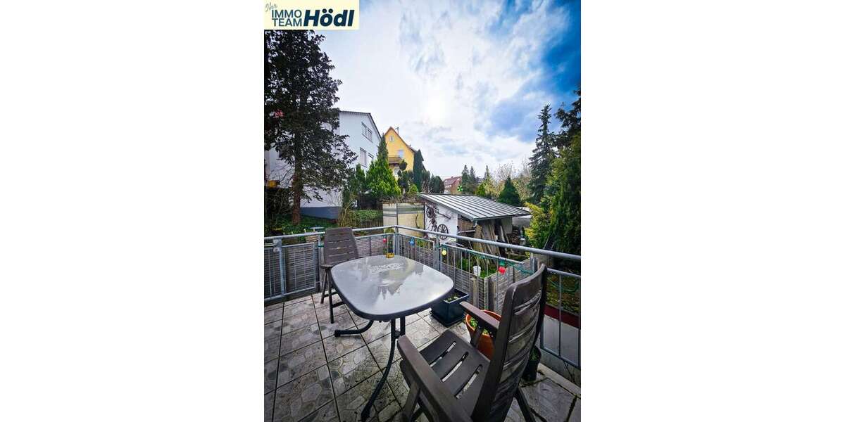 Einfamilienhaus Reutlingen Altenburg - 9 Zimmer, 155 m&sup2;, 349.000&euro; | Angebot:26028686