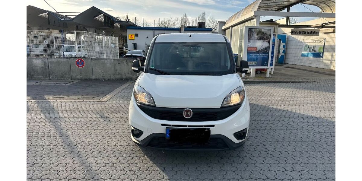 Fiat Doblo 270.152 km 5.500 &euro; München 80807