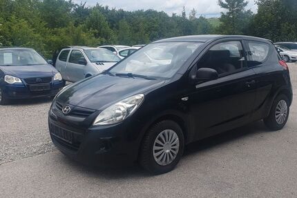 Hyundai i20 199.766 km 2.850 &euro; Günzach 87634