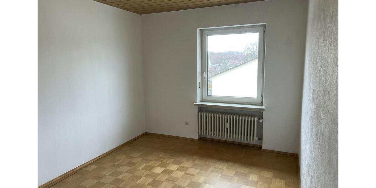 Etagenwohnung Karlsfeld - 3.5 Zimmer, 87 m&sup2;, 540.000&euro; | Angebot:26018421