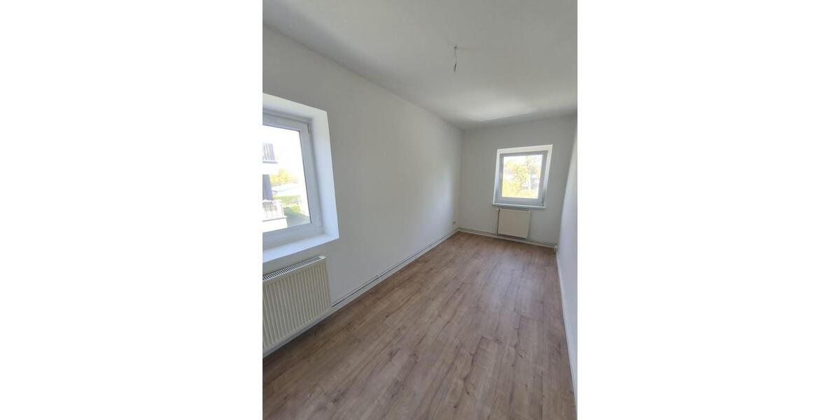 Etagenwohnung Wildau - 3 Zimmer, 65 m&sup2;, 885&euro; | Angebot:26341400
